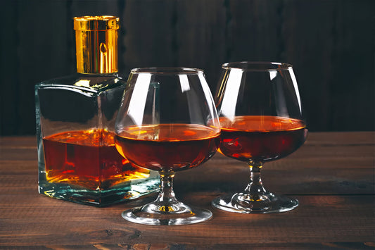 La Cina procede a fuoco lento con una tassa anti-dumping sul brandy europeo